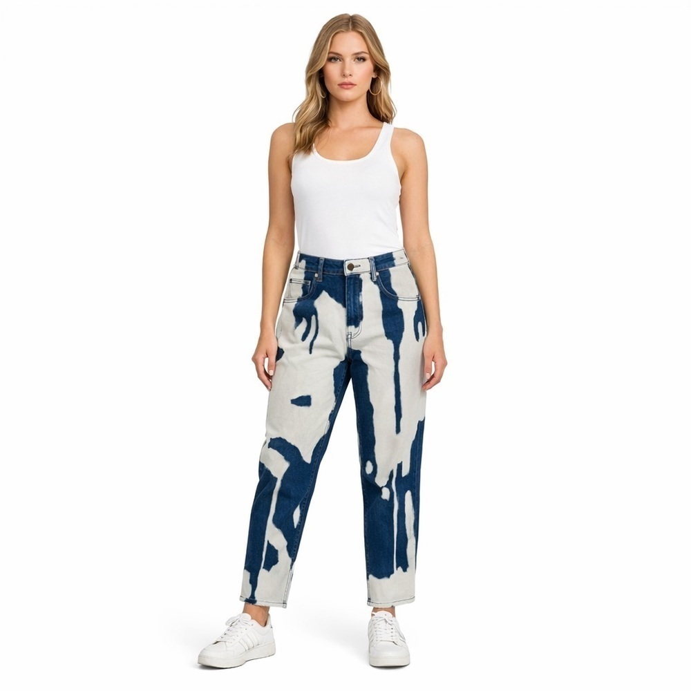 FRAYED Painted Tapered Boyfriend Jeans Raw Hem Distressed NWT Size 29